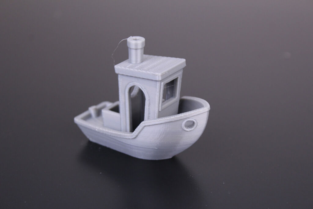 3D-Benchy-printed-on-Bluer-Plus-Out-of-the-box-1