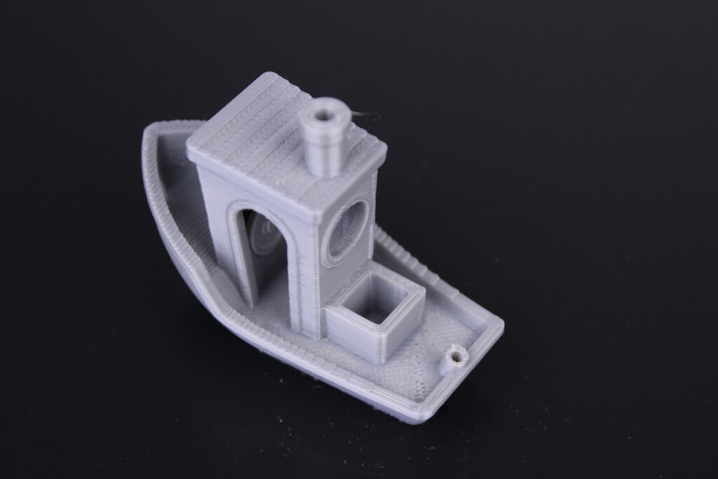 3D-Benchy-printed-on-Bluer-Plus-Out-of-the-box-2