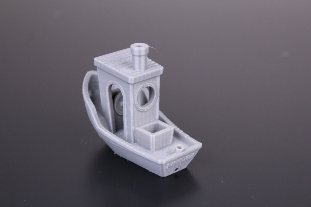 3D-Benchy-printed-on-Bluer-Plus-Out-of-the-box-5