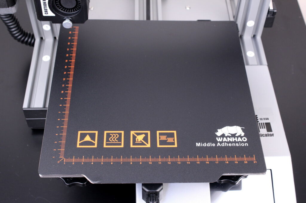 Wanhao Duplicator D12 230 Magnetic Print Surface | Wanhao Duplicator D12/230 Review: Dual-Color with Single Nozzle