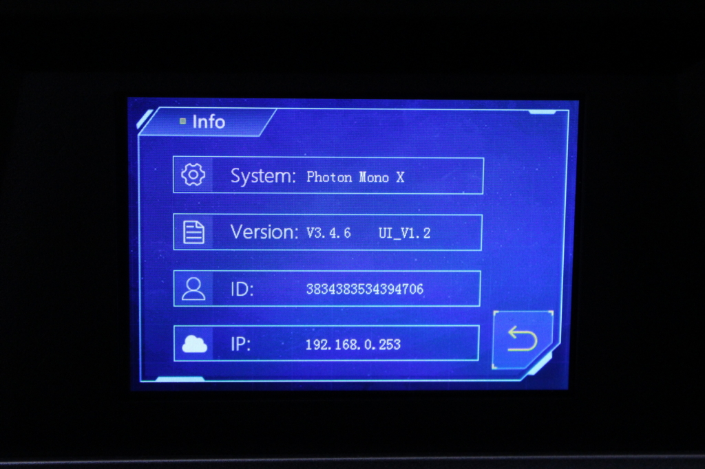 Anycubic-Photon-Mono-X-Review-Touchscreen-Interface-7