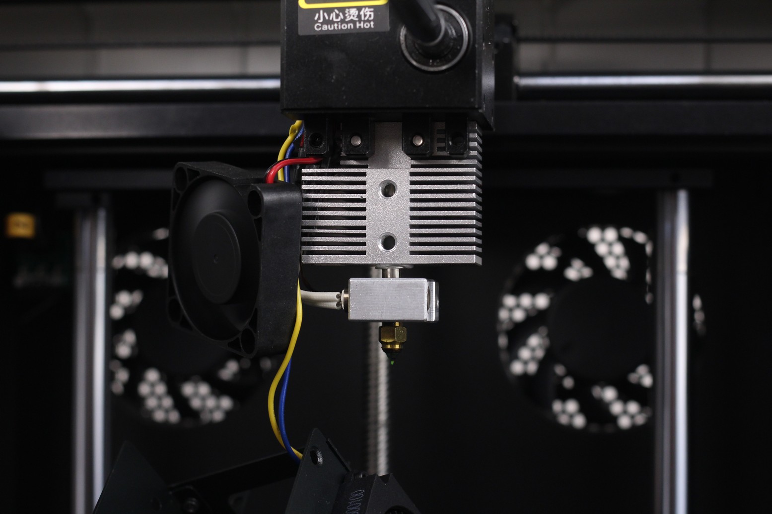 CR200B Hotend | Creality CR-200B Review: Budget Enclosed 3D Printer
