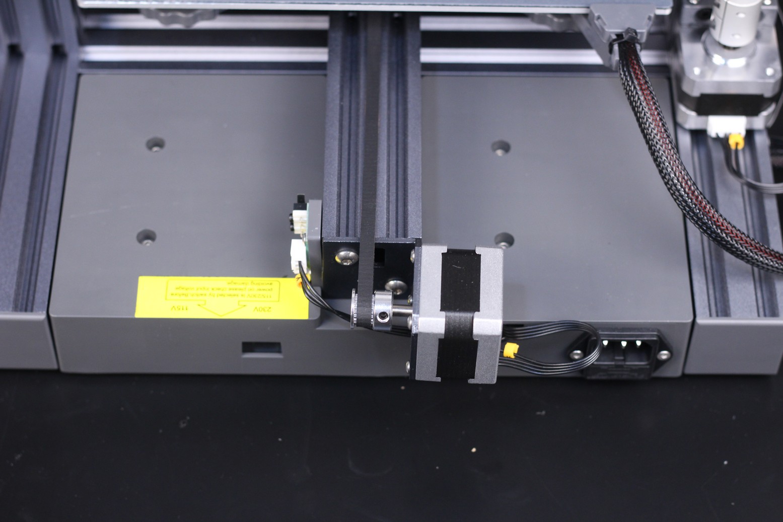 Bent brackets on Lotmaxx SC 10 Shark V2 1 | LOTMAXX SC-10 Shark V2 Review: Dual Color Printing and Laser Engraving