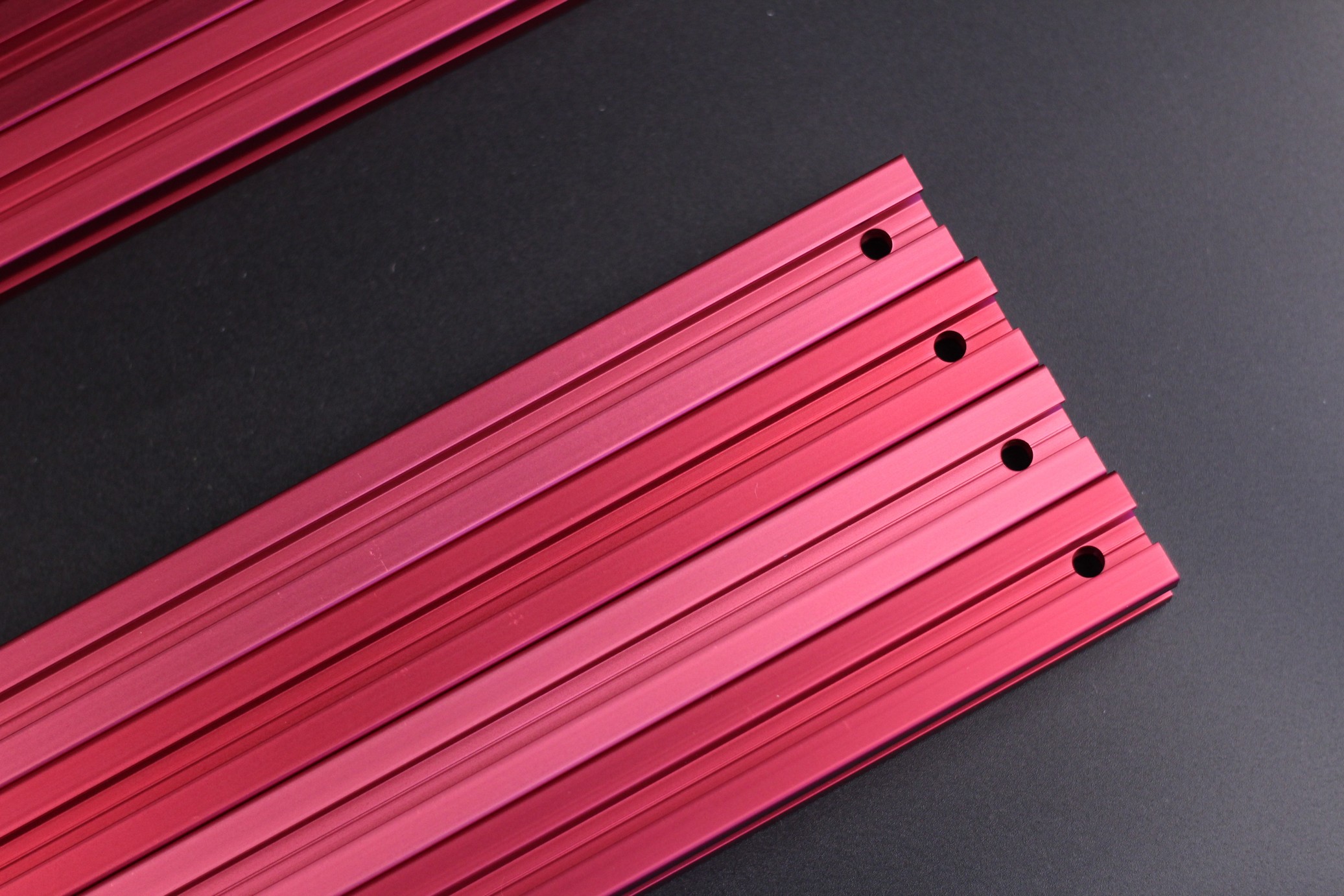 FYSETC Voron Trident Kit Red Anodized Aluminum Profiles 2 | VORON Trident FYSETC Kit Review: Is it worth it?