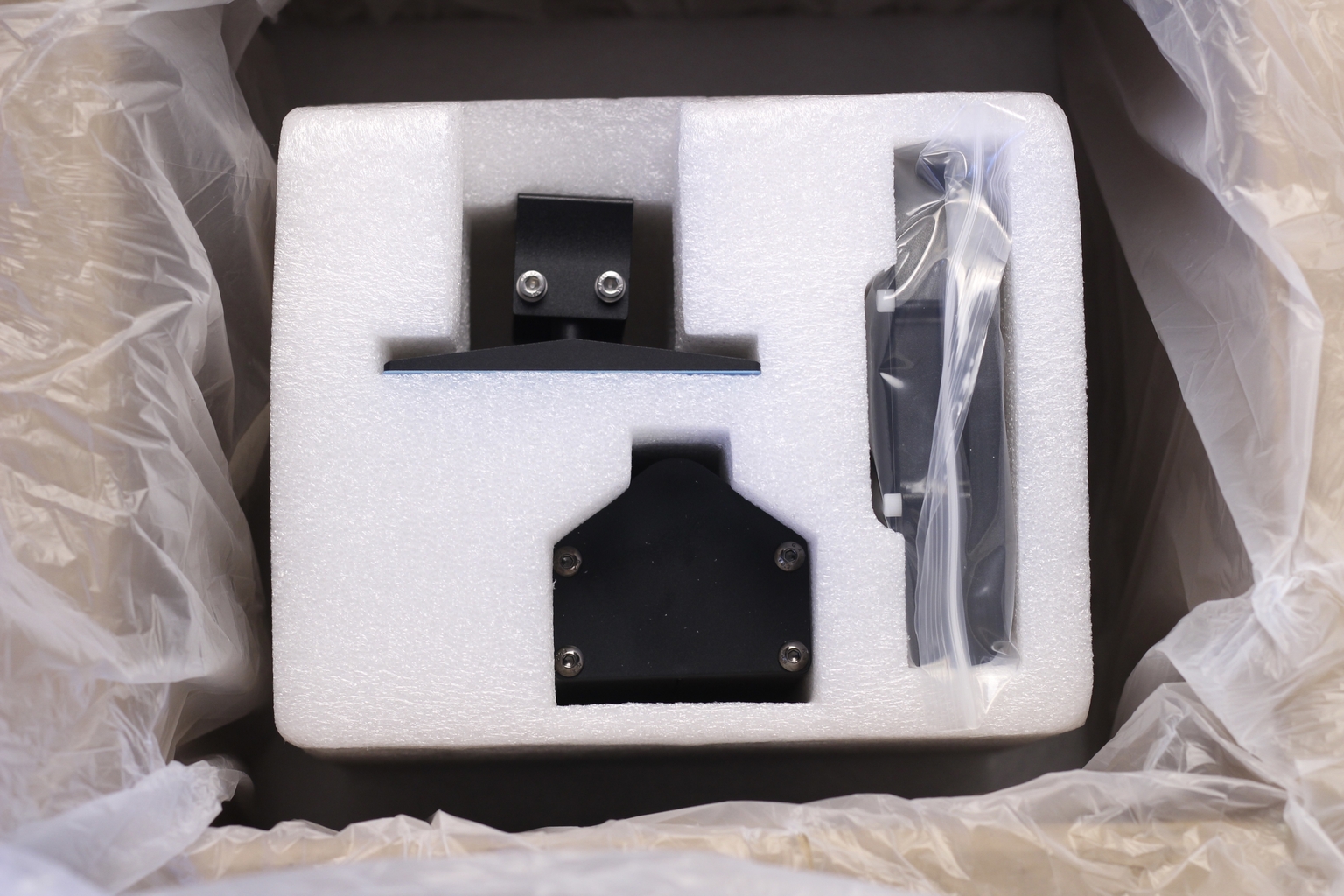Anycubic Photon M3 Review Packaging3 | Anycubic Photon M3 Review: Bridging the gap