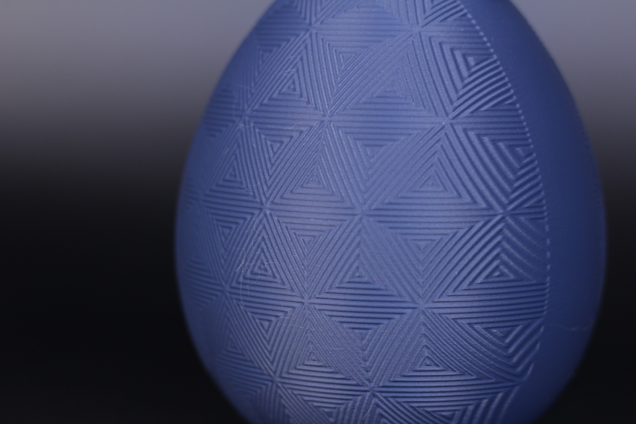 Trippy Hexangle Egg Container PLA print on Voron Trident 4 | VORON Trident FYSETC Kit Review: Is it worth it?