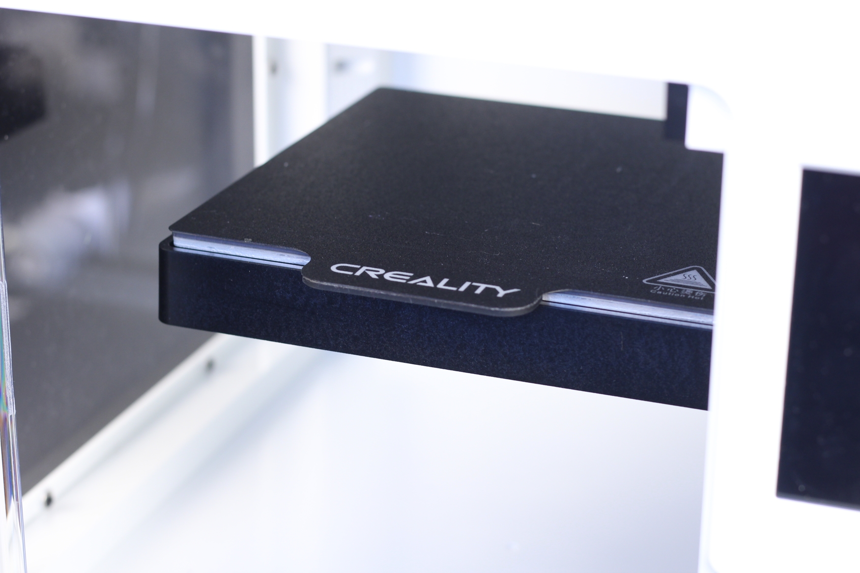 Sermoon V1 Pro Heated Bed1 | Creality Sermoon V1 Pro Review: Can it deliver on its promises?