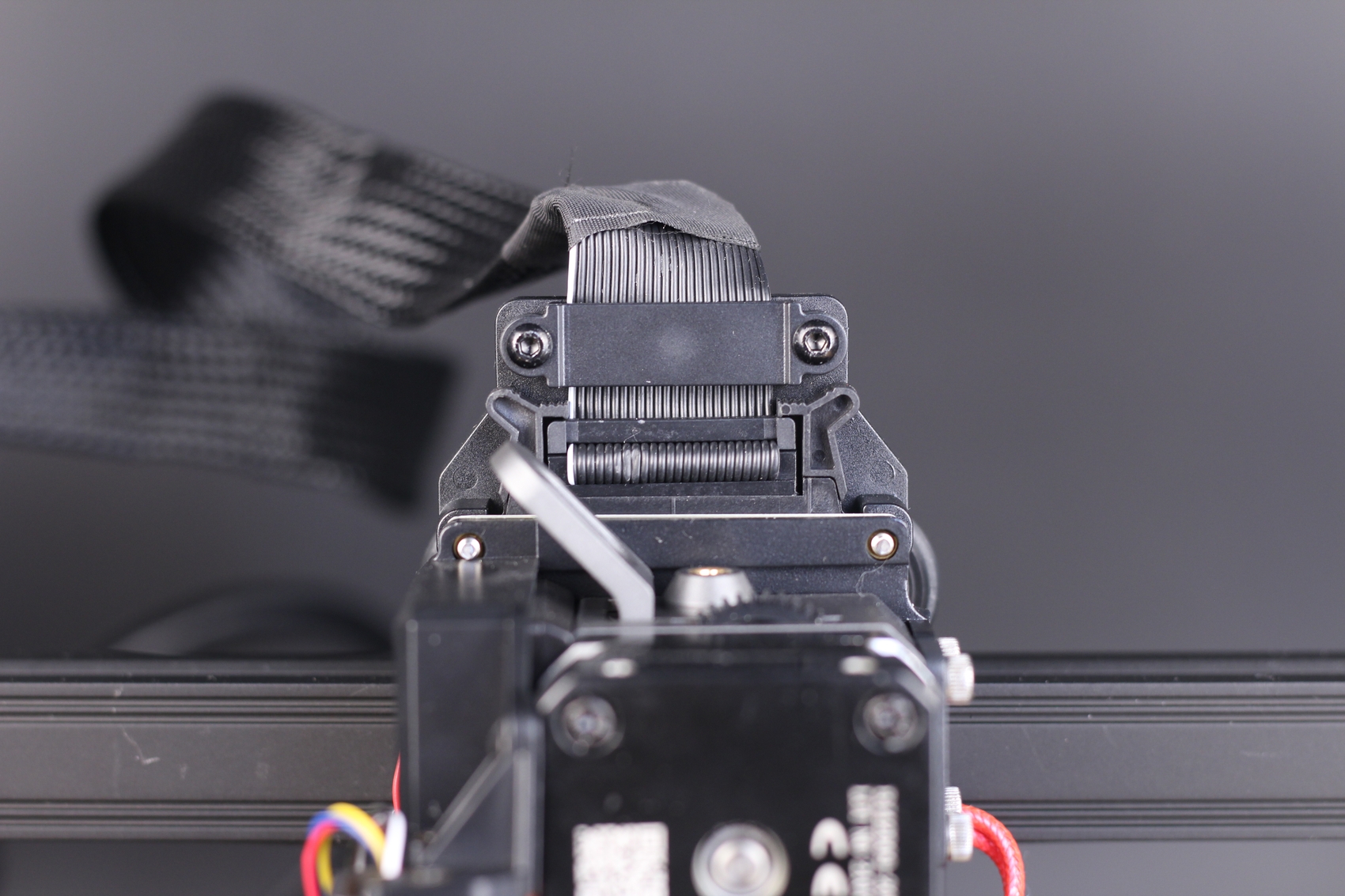 Integrated Ribbon Cable Strain Relief CR 10 Smart Pro | Creality CR-10 Smart Pro Review: Capable but Pricey