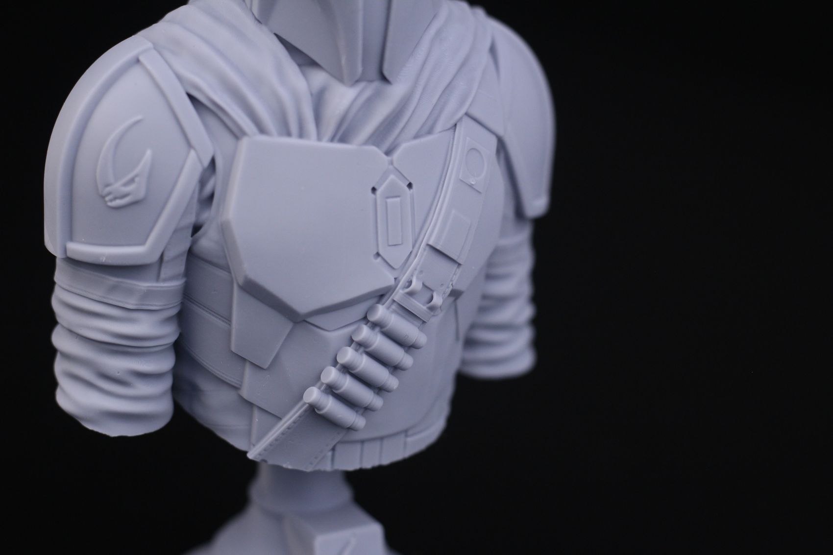 Mandalorian Bust from Fotis Mint Anycubic Photon D26 | Anycubic Photon D2 Review: DLP Resin 3D Printer