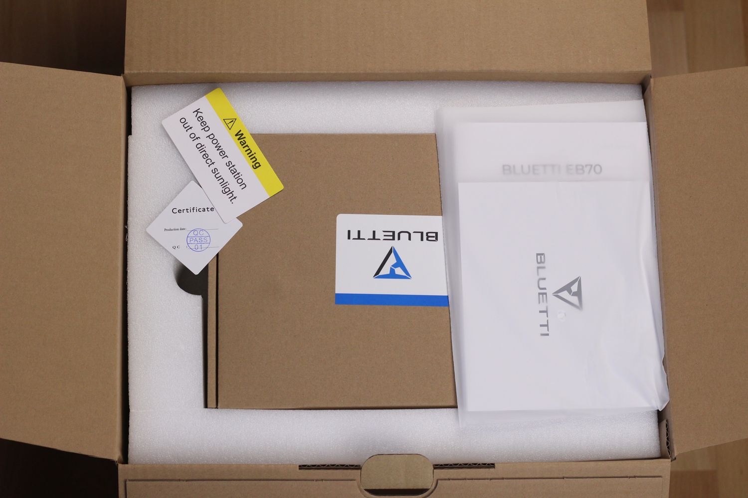 BLUETTI EB70S Review Packaging3 | Off-Grid 3D Printing with BLUETTI EB70S and PV200