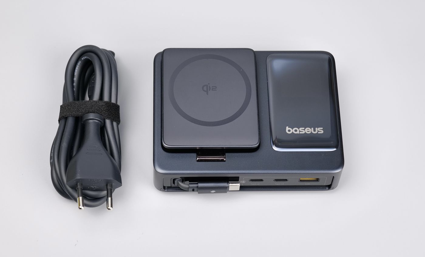 BASEUS Nomos QI2 5 in 1 Desktop Charger Review2 | Baseus Charging Solutions: Hands-on Review BASEUS Nomos QI2 5 in 1 Desktop Charger Review2 | Baseus Charging Solutions: Hands-on Review