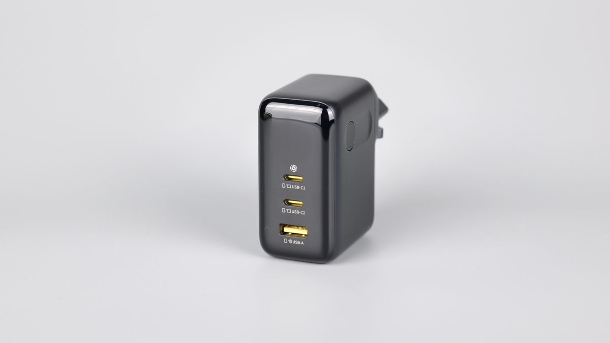 BASEUS PicoGO AE21 100W Charger GaN2 | Baseus Charging Solutions: Hands-on Review BASEUS PicoGO AE21 100W Charger GaN2 | Baseus Charging Solutions: Hands-on Review