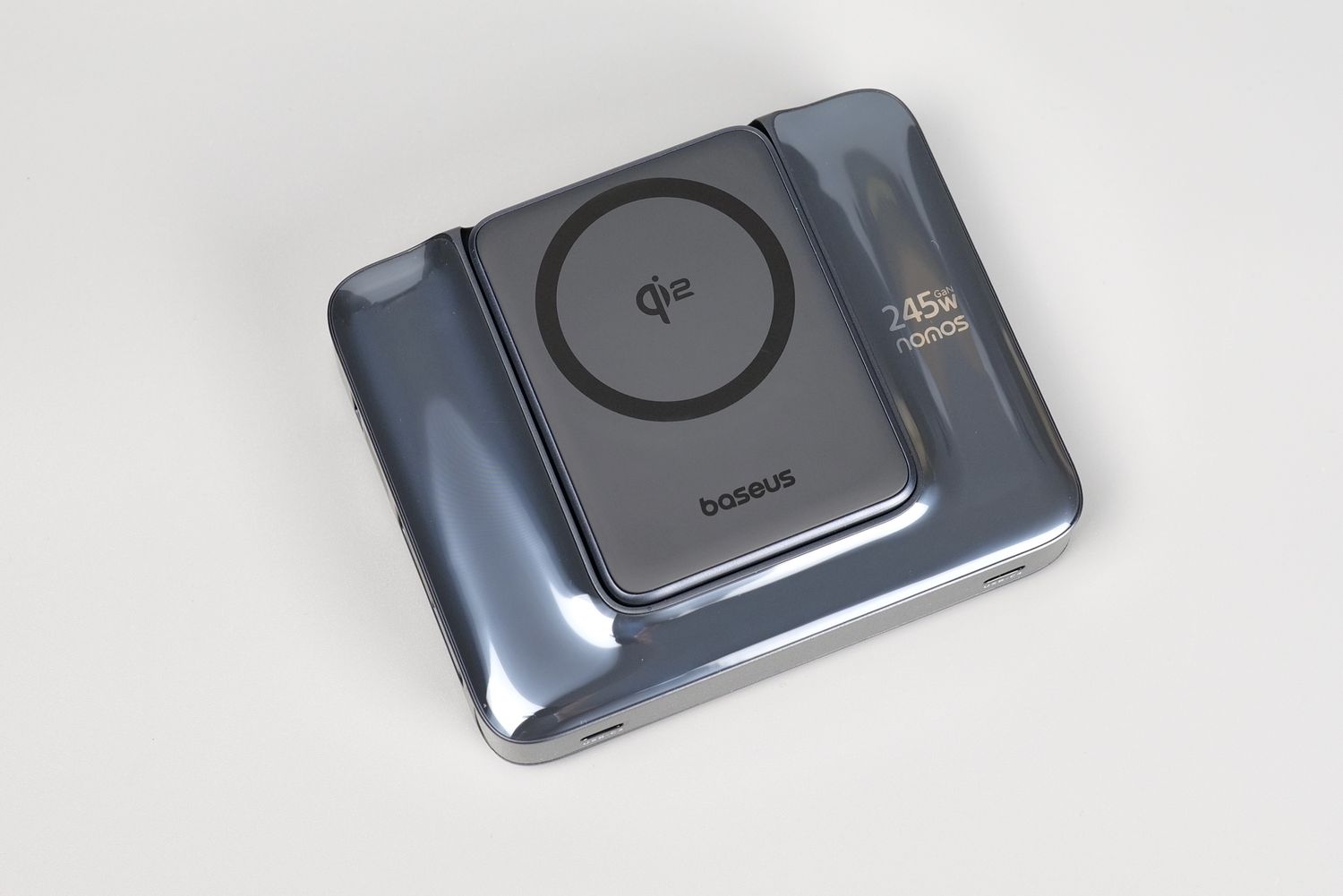 Nomos NH21 245W Charging Station Design1 | Baseus Charging Solutions: Hands-on Review Nomos NH21 245W Charging Station Design1 | Baseus Charging Solutions: Hands-on Review