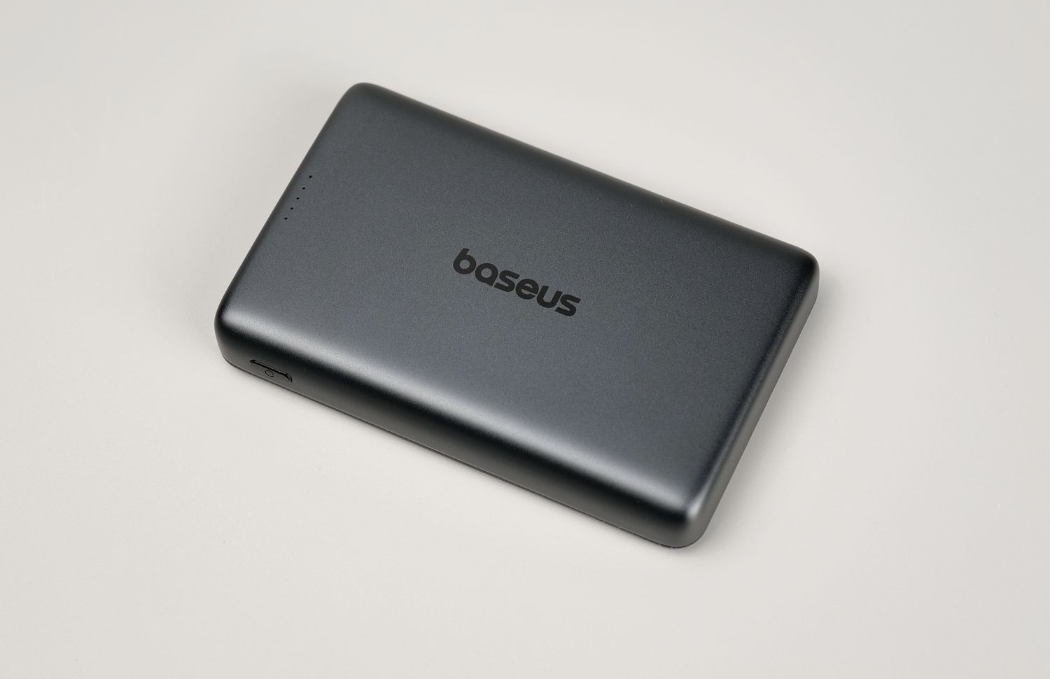 PicoGO AM52 Wireless Powerbank1 | Baseus Charging Solutions: Hands-on Review PicoGO AM52 Wireless Powerbank1 | Baseus Charging Solutions: Hands-on Review